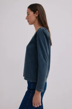 Monserrat. Camiseta efecto lavado