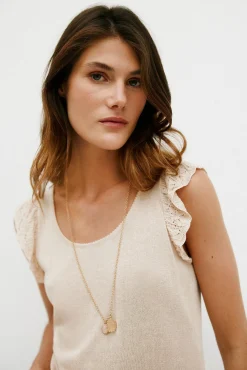 Nadia. Top con volantes