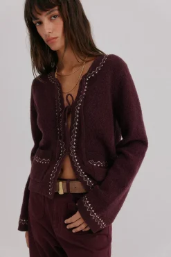 Nala. Chaqueta bordada