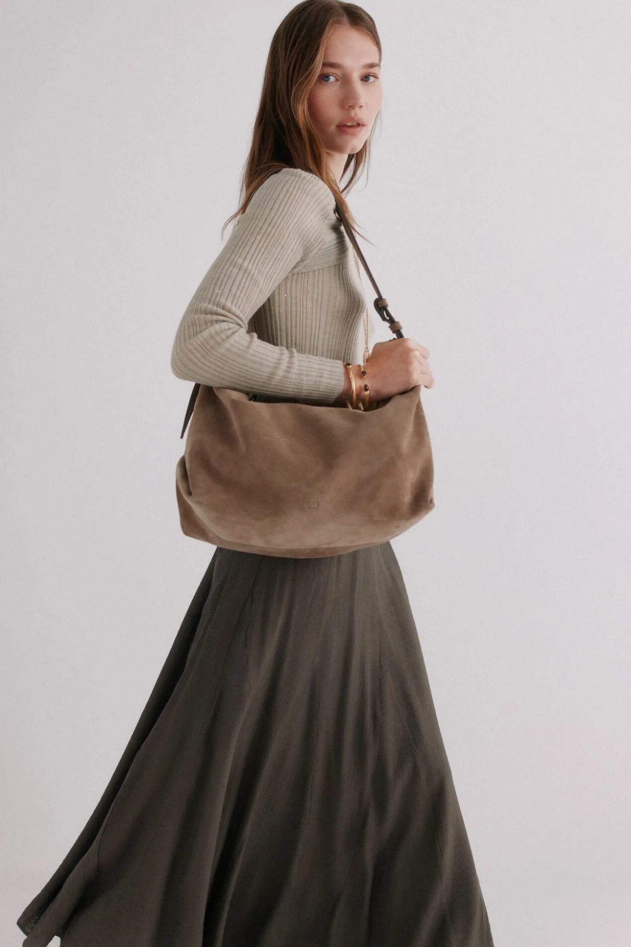 Natalia. Bolso de serraje