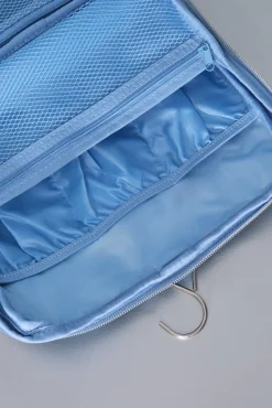 Neceser engomado percha