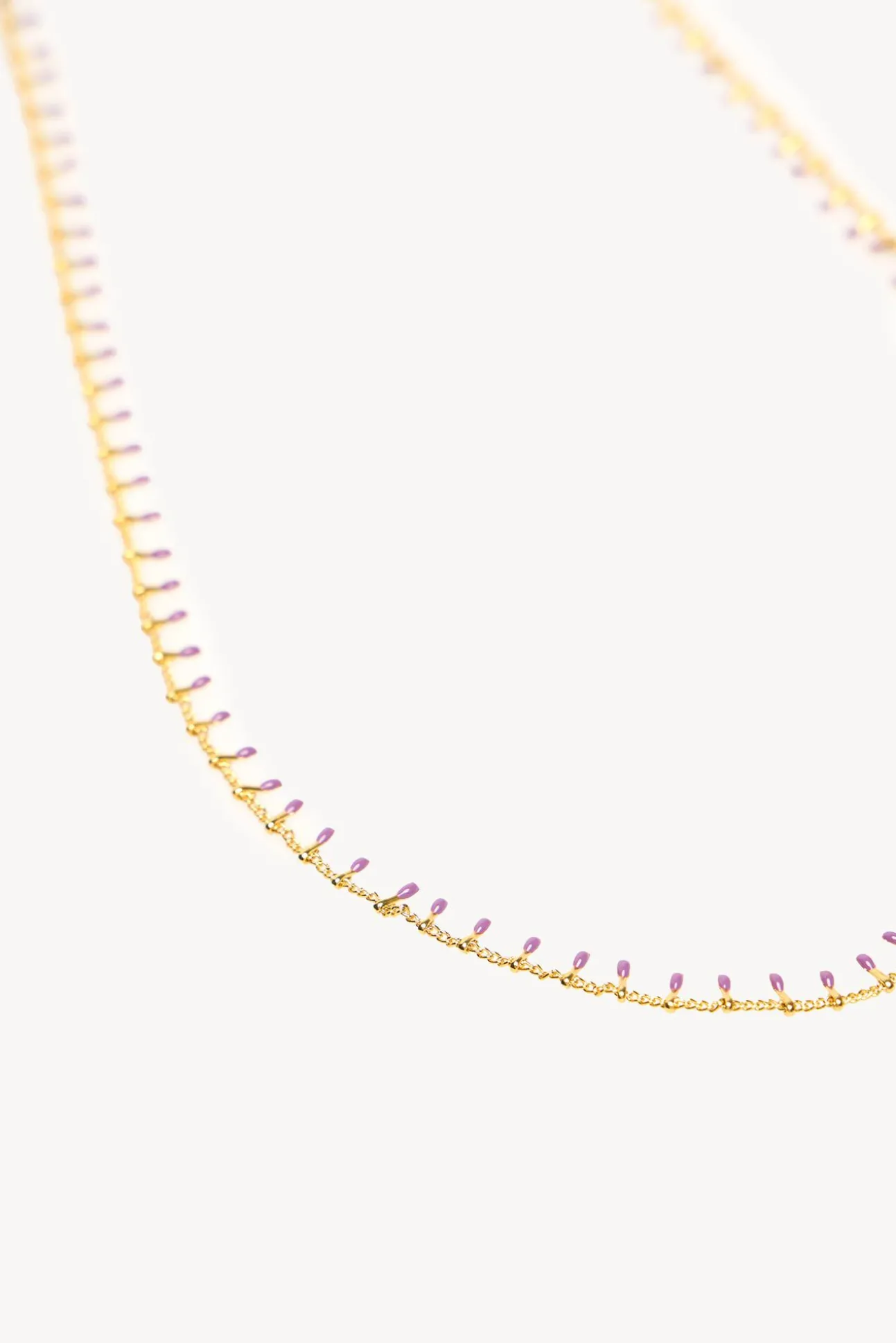 Neisa. Collar largo moneditas