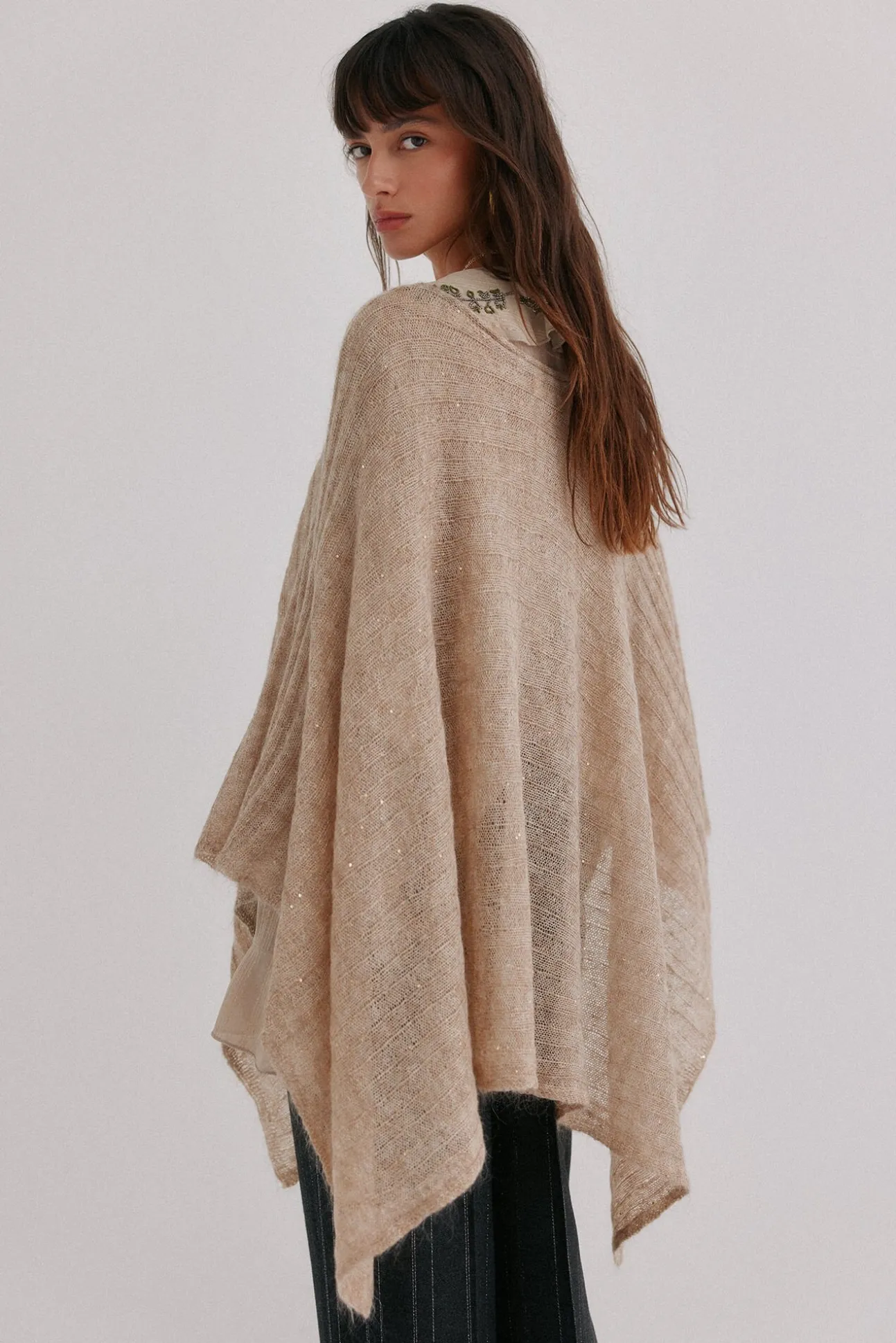 Näelle. Capa tricot