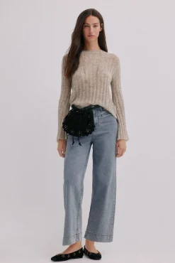 Neus. Jersey cuello redondeado