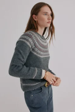 Nia. Jersey con motivos