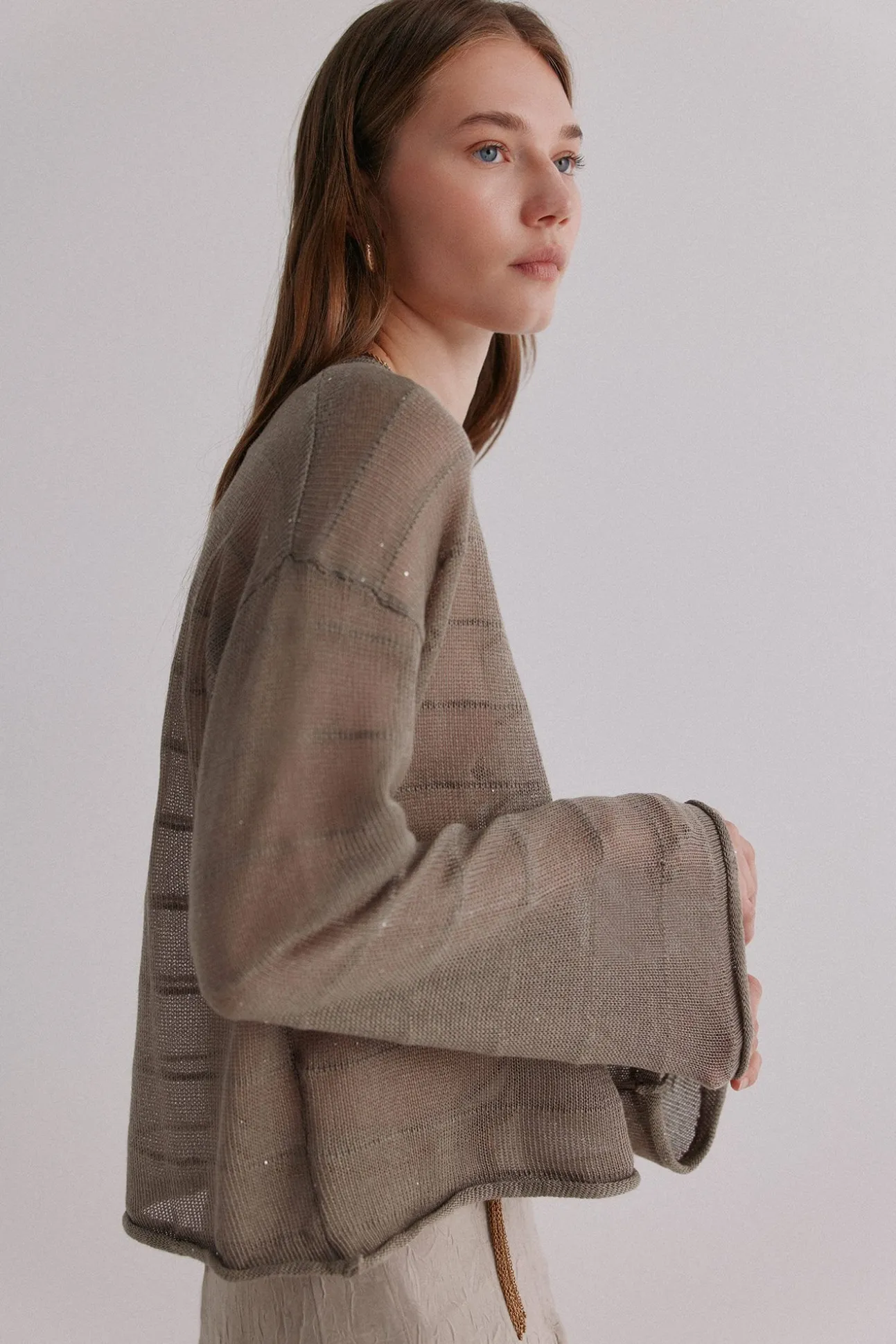 Nicole. Jersey con lentejuelas