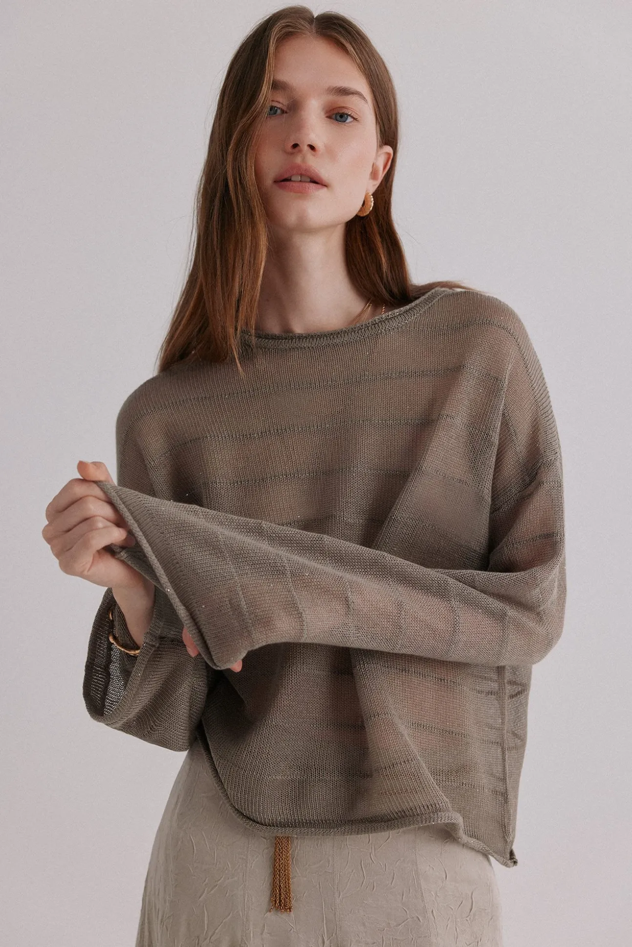 Nicole. Jersey con lentejuelas