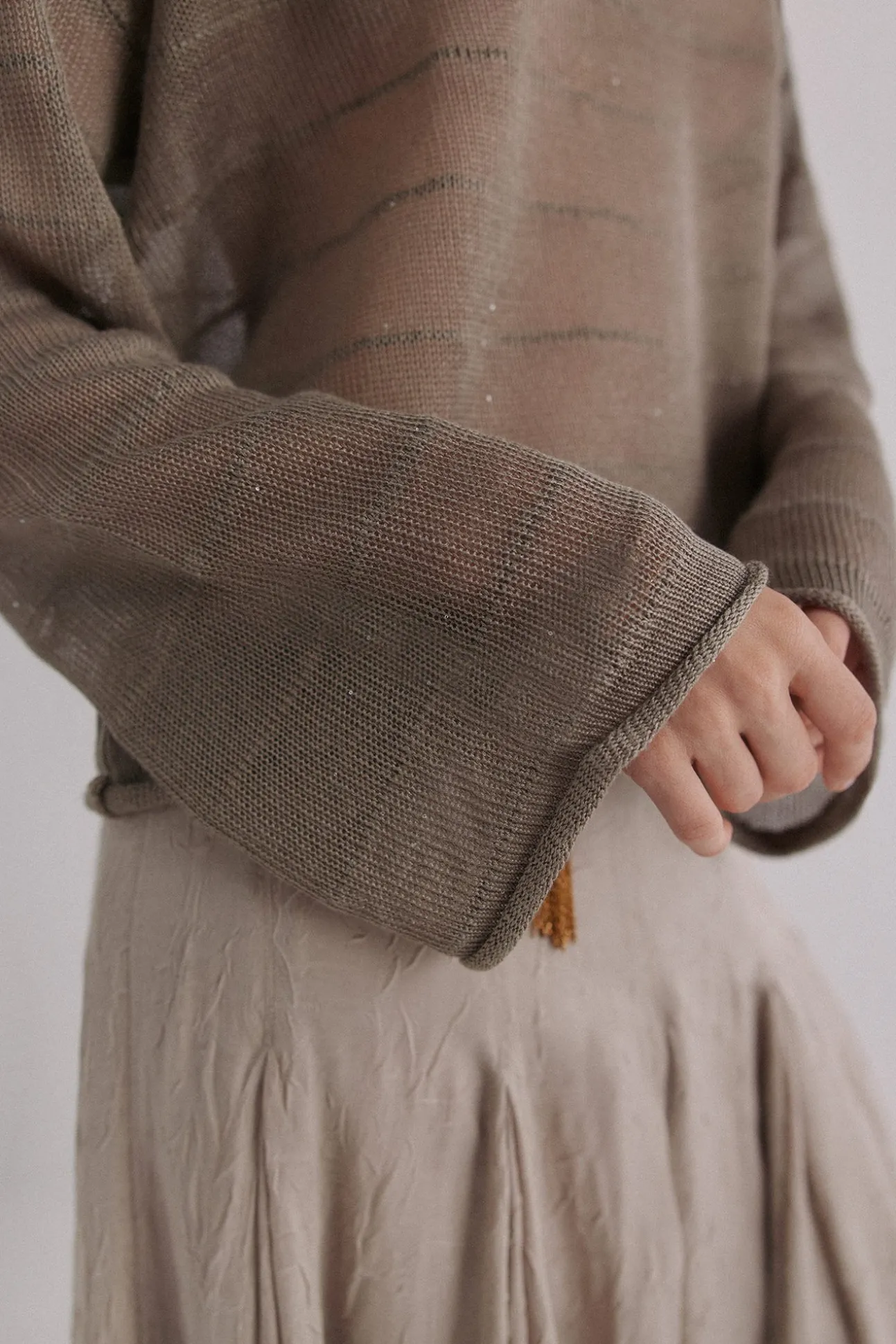 Nicole. Jersey con lentejuelas