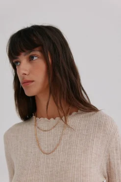 Nidia. Top con detalle de ondas