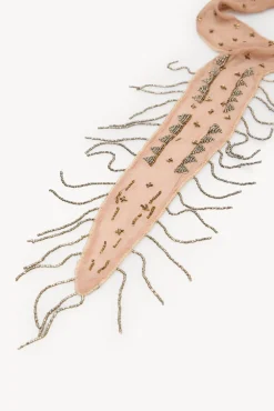 Noelia. Fular corbatero bordado