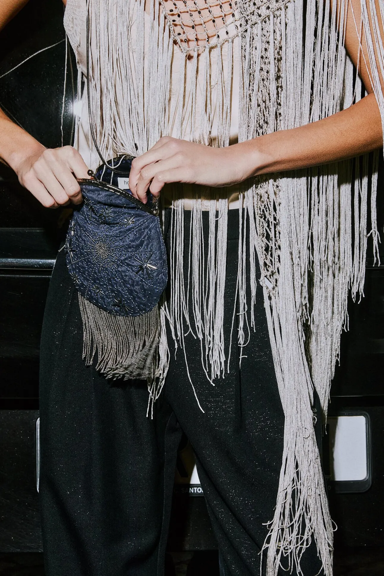 Norma. Bolso terciopelo abalorios