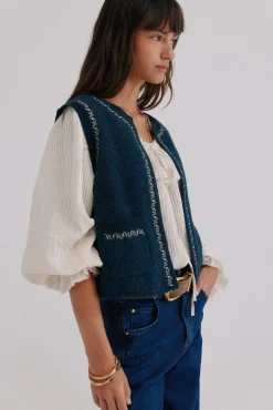 Nunzia. Chaleco bordado