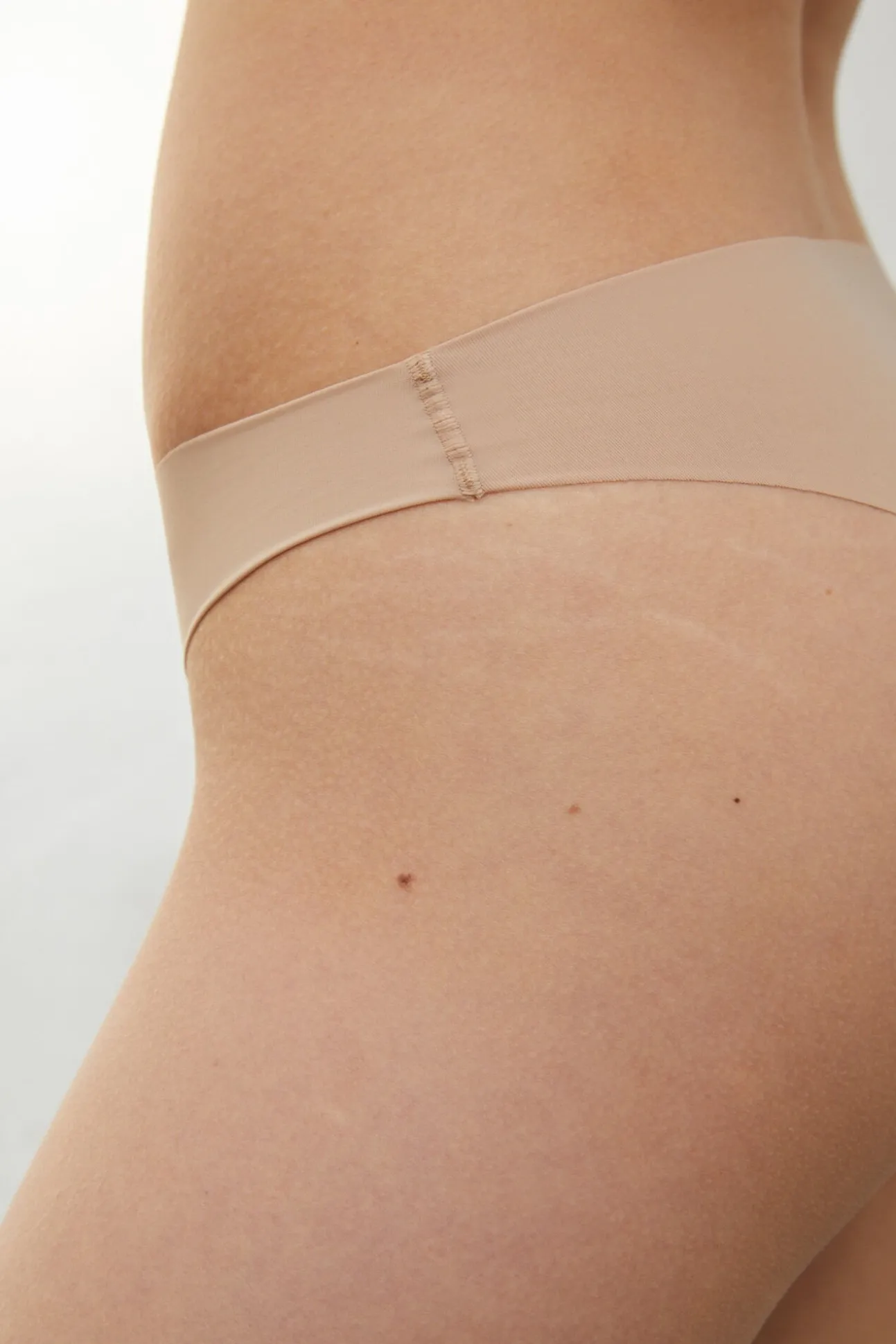 Pack 2 brgas brasileñas nude laser cut