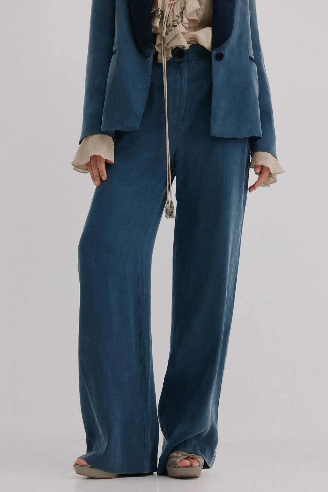 Palmira. Pantalones fluidos