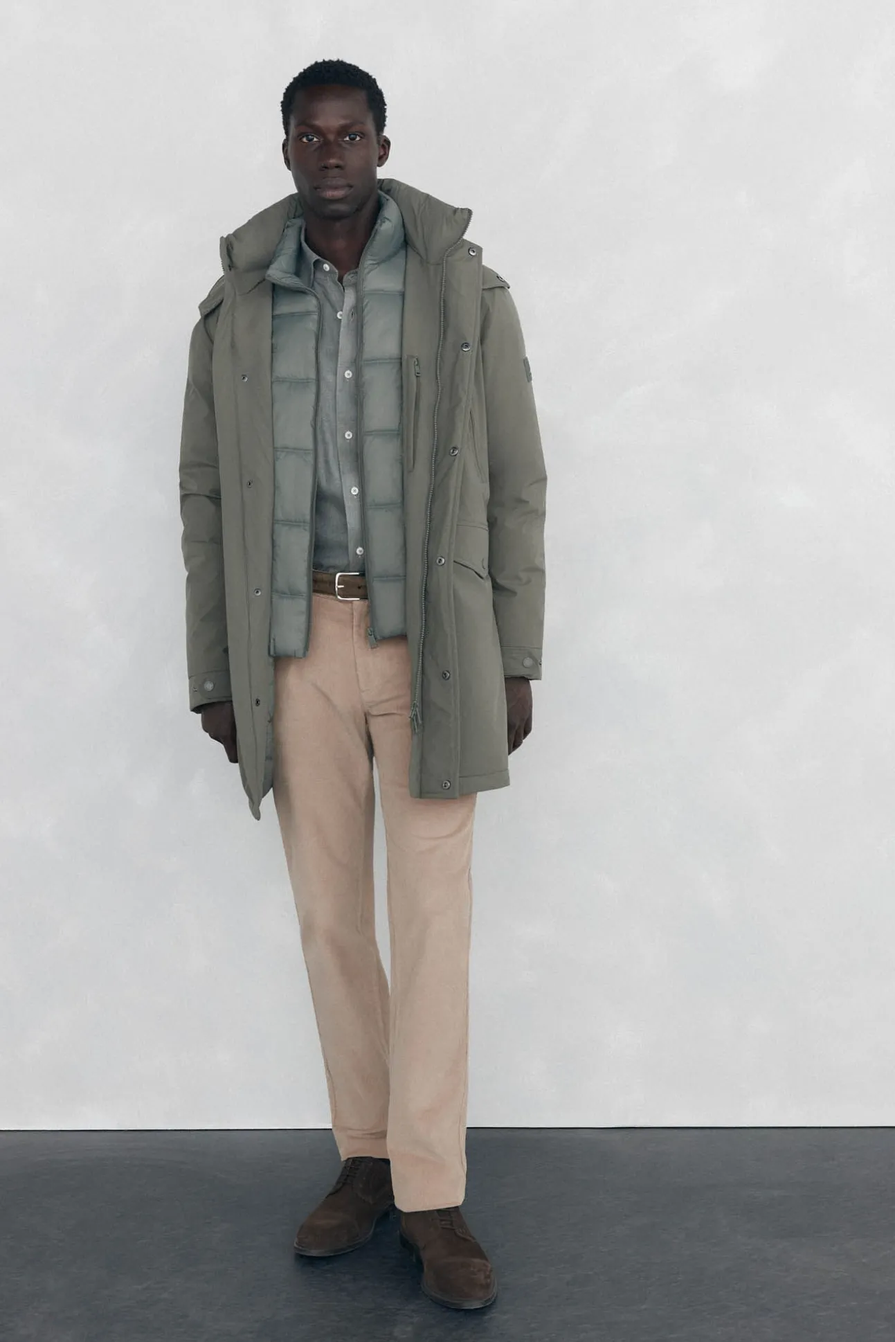 Pantalón 5 bolsillos pana slim fit