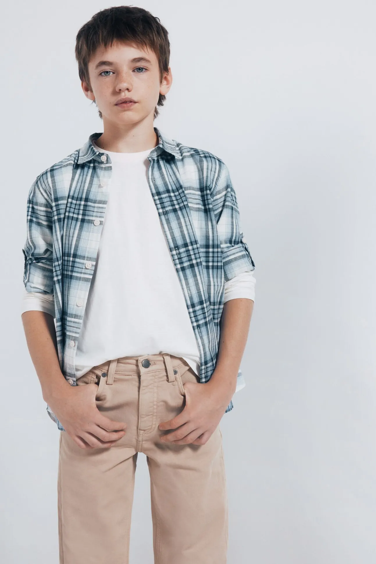 Pantalón 5 bolsillos slim fit niño