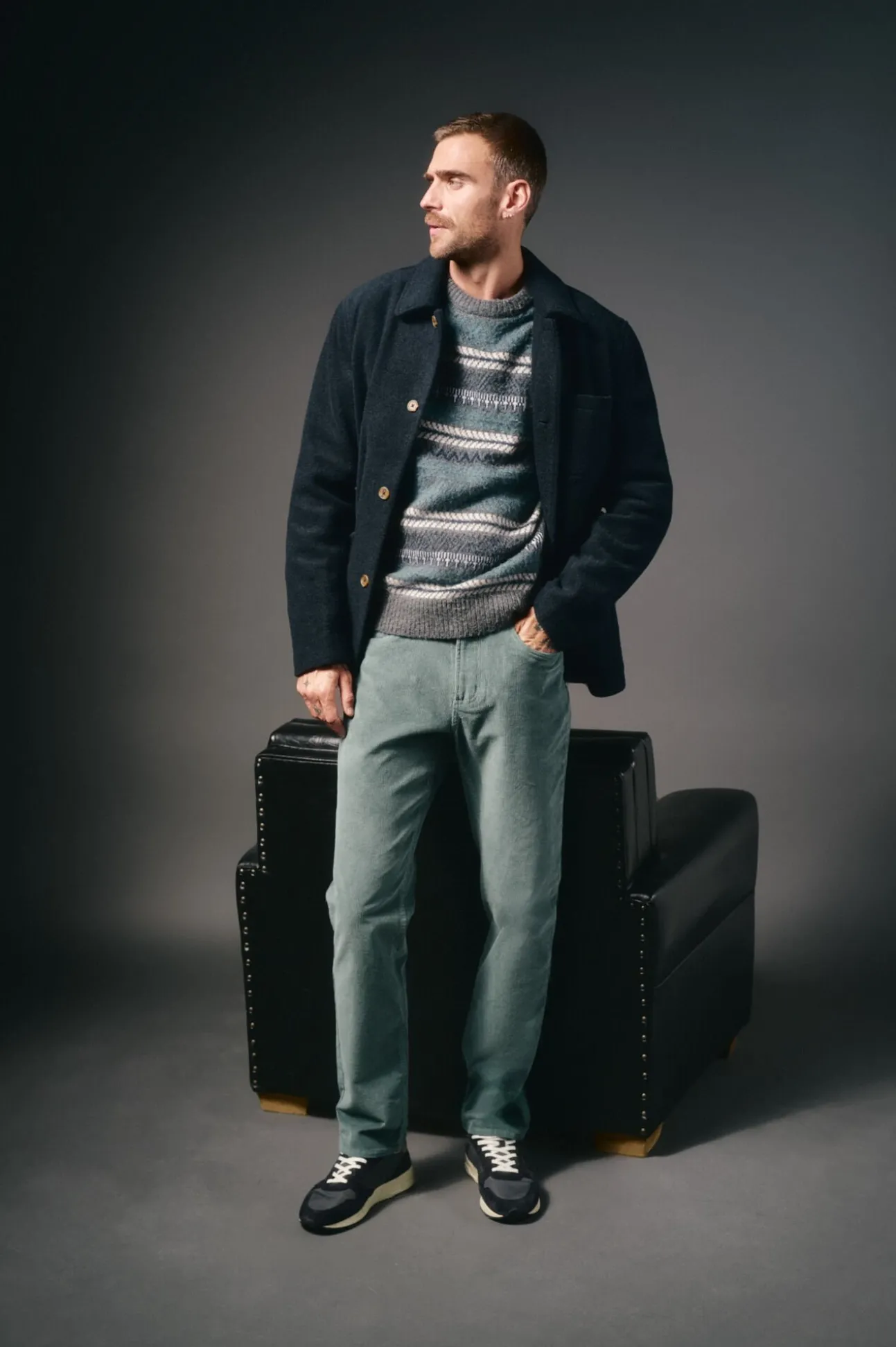 Pantalón 5 bolsillos slim fit pana