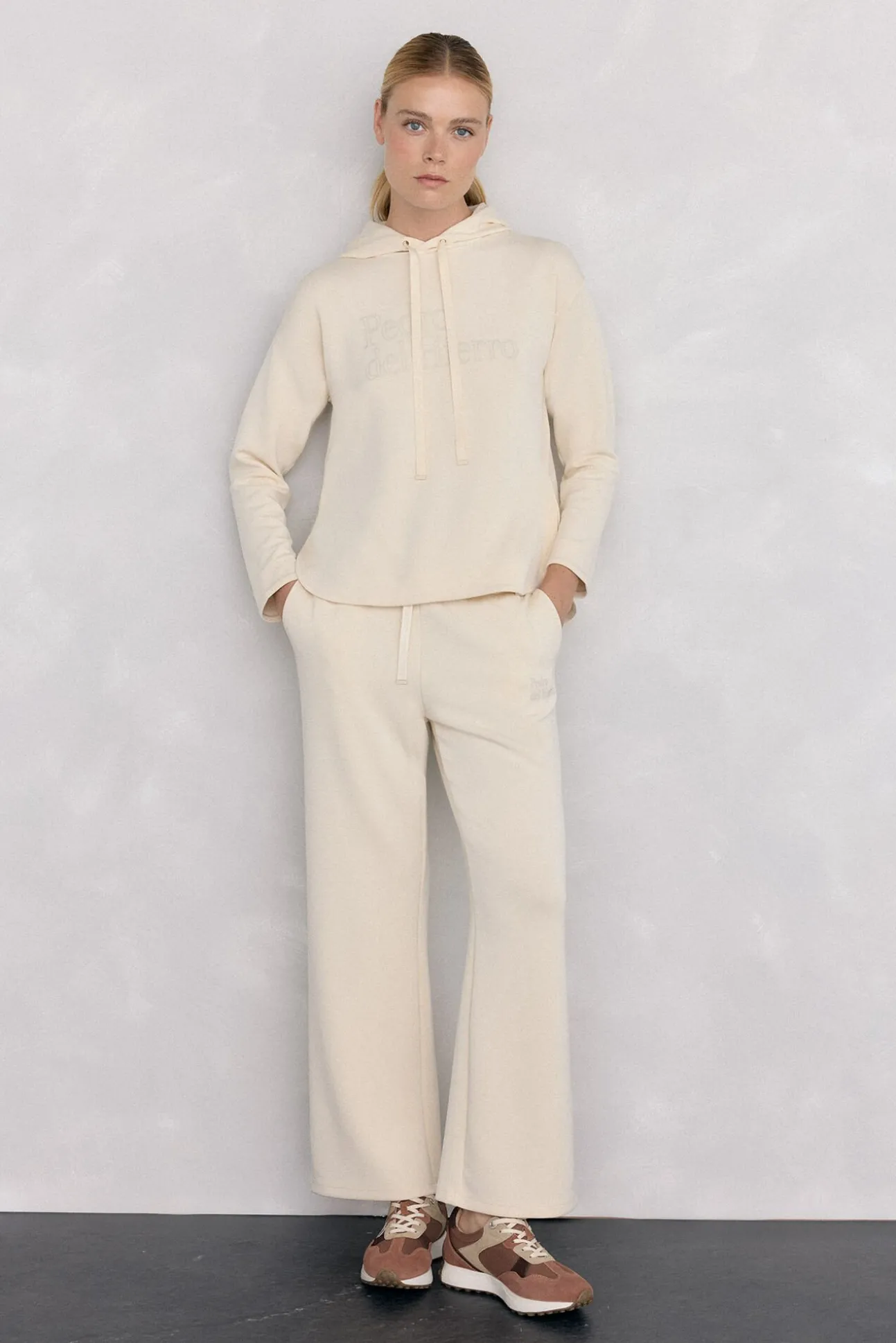 Pantalón activewear tejido softouch