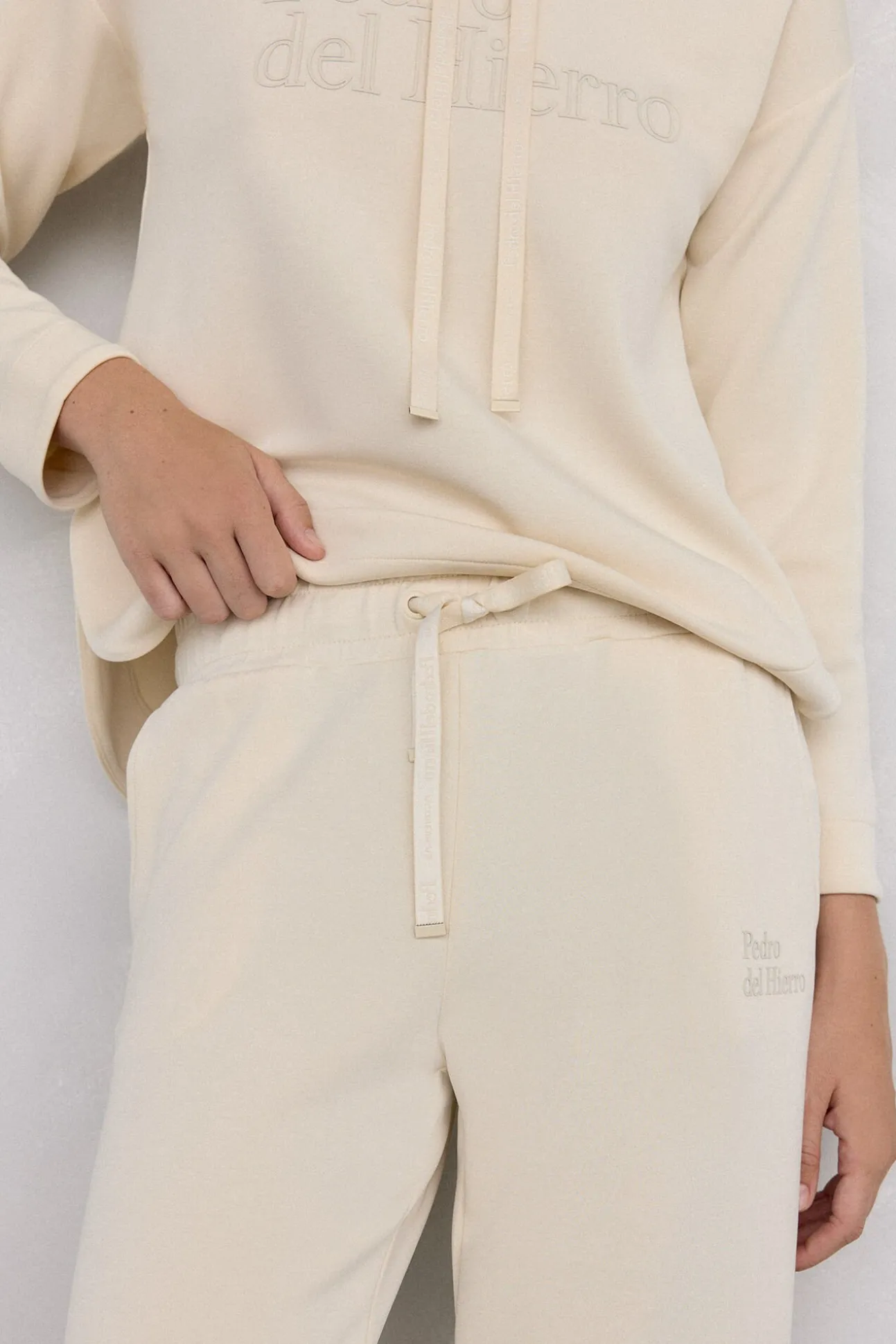 Pantalón activewear tejido softouch