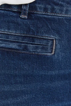 Pantalón ancho con bolsillos tipo vivo