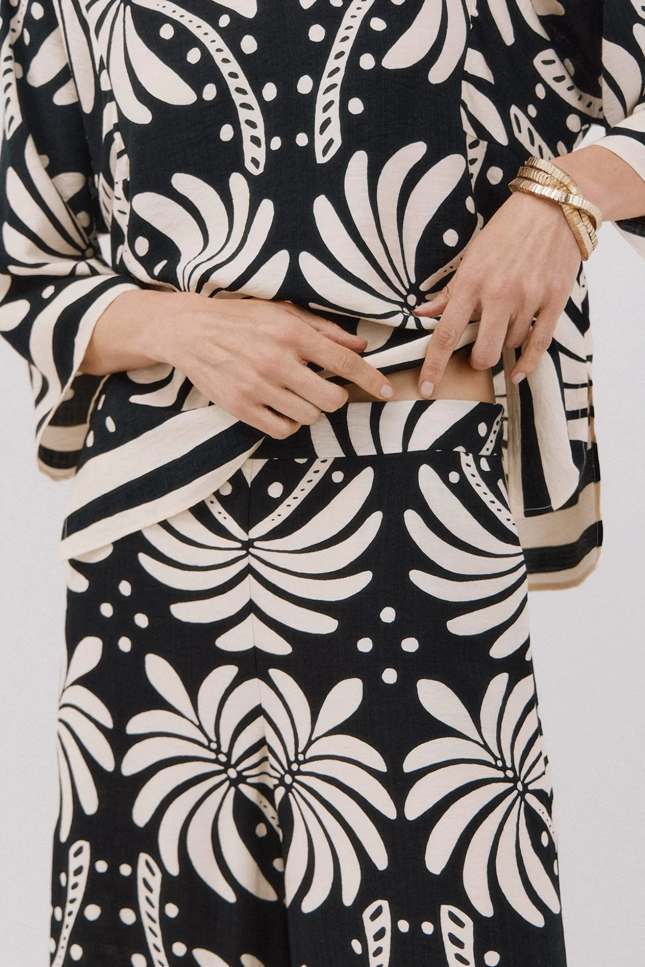 Pantalón ancho estampado