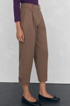 Pantalón bajo ajustable