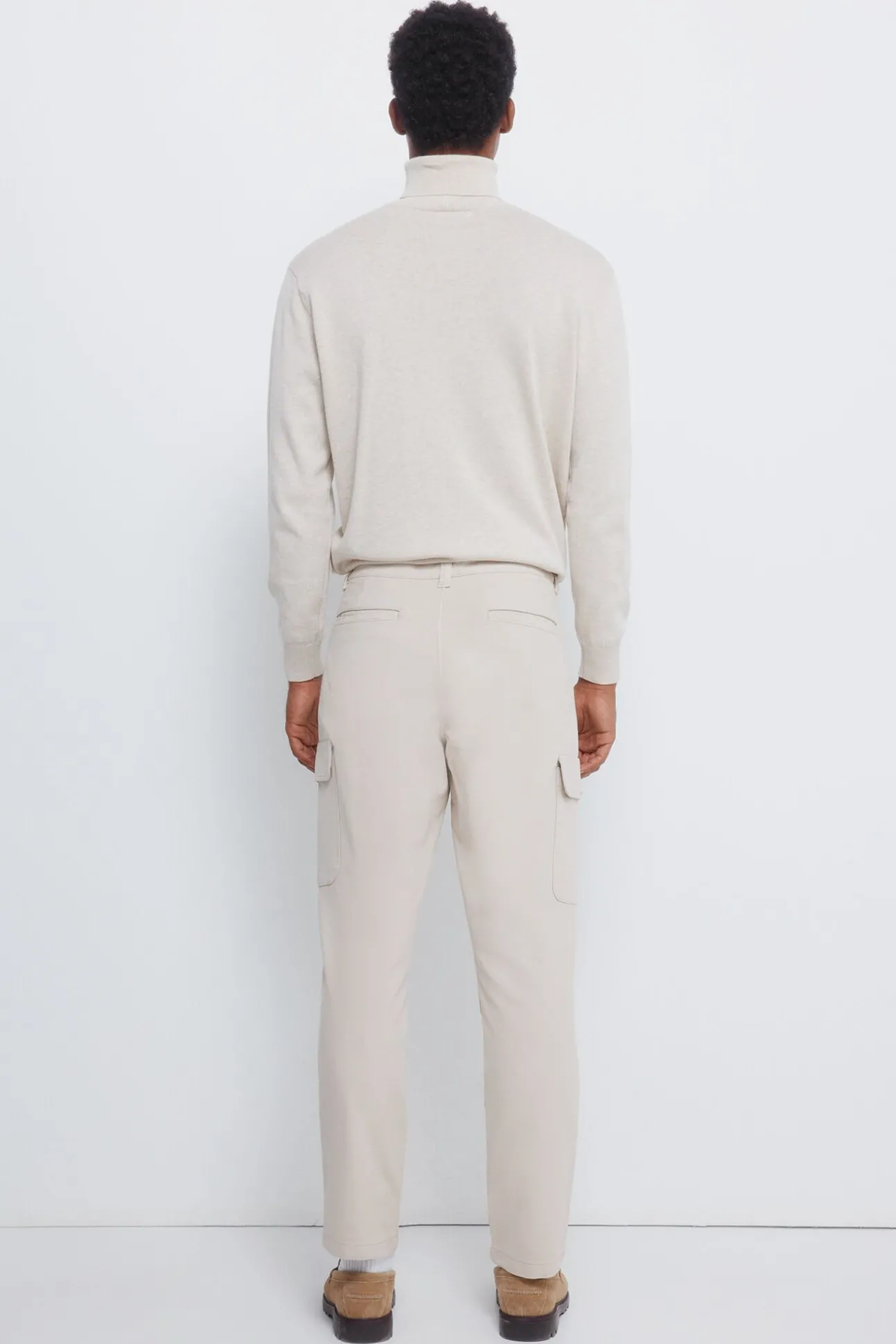 Pantalón cargo comfort fit