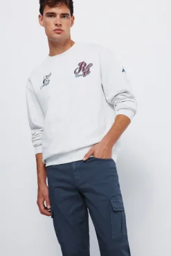 Pantalón cargo lavado slim fit