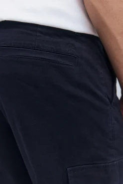 Pantalón cargo slim fit