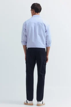 Pantalón cargo slim fit