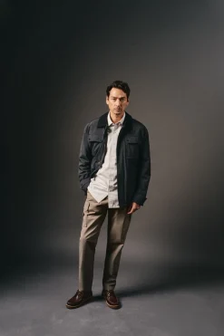 Pantalón cargo slim fit