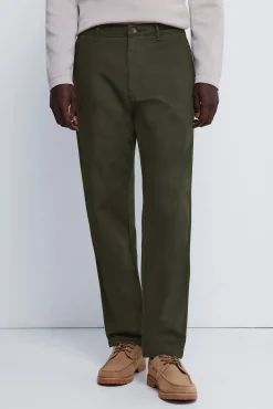 Pantalón chino dobby comfort fit