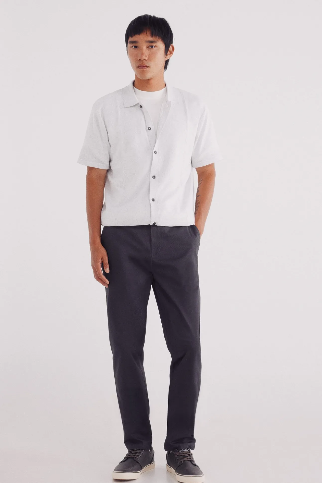 Pantalón chino microestampado slim fit