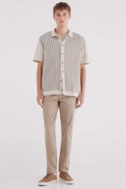 Pantalón chino microestampado slim fit