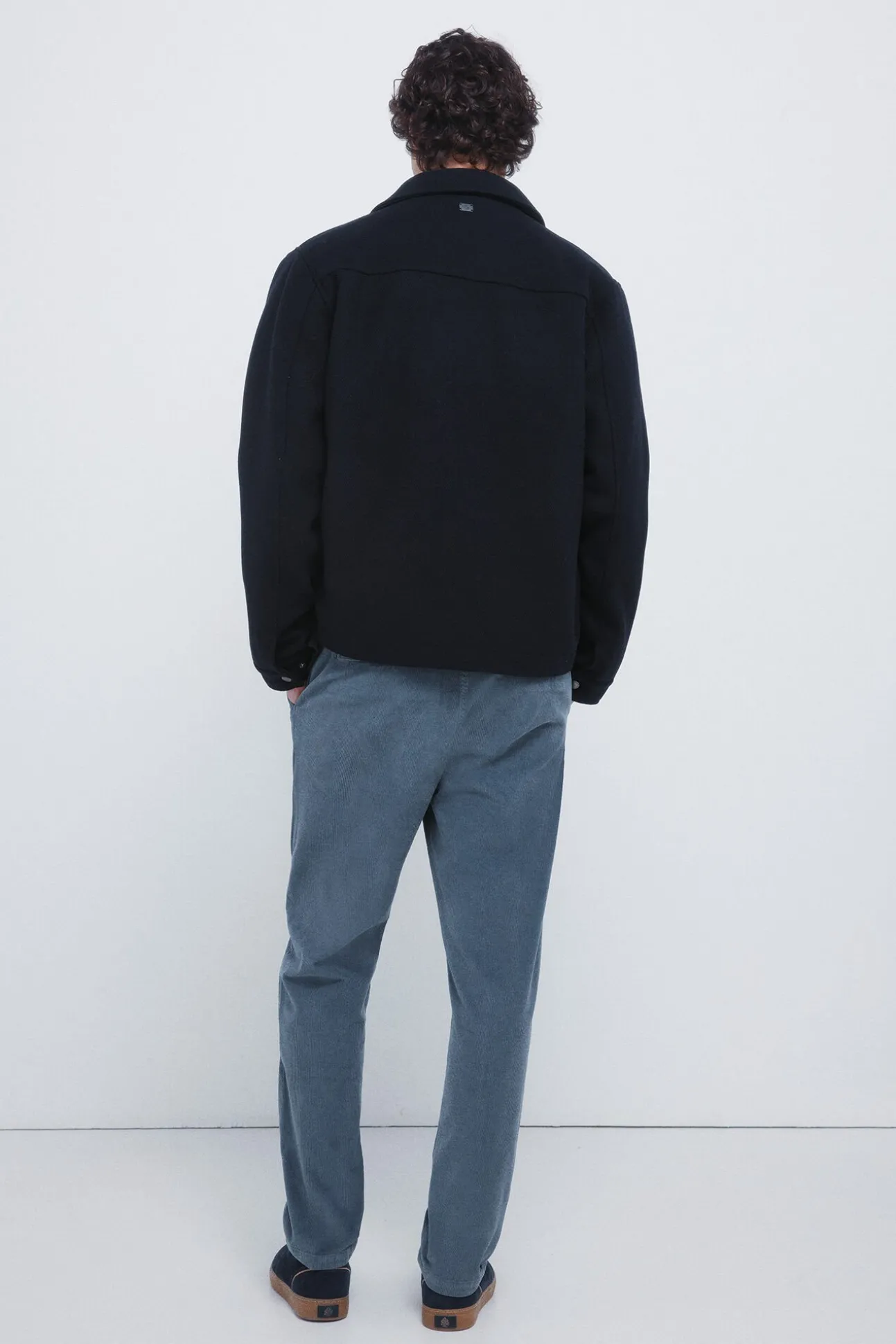 Pantalón chino pana lavada comfort slim fit