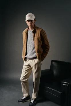 Pantalón chino pinzas