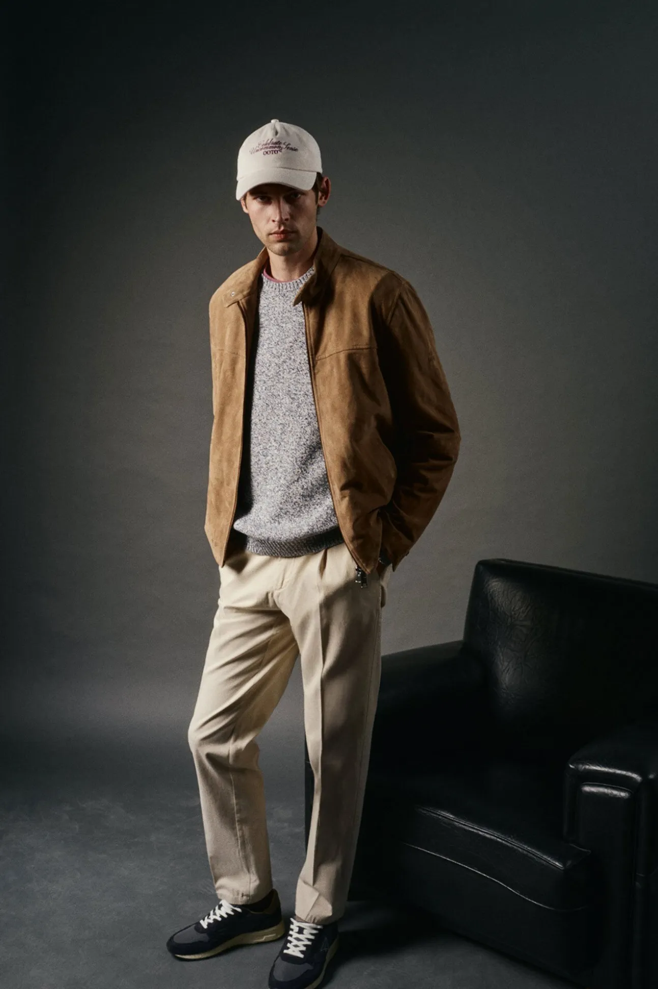 Pantalón chino pinzas