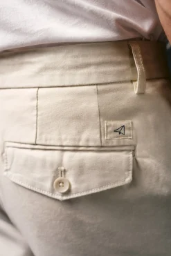 Pantalón chino pinzas