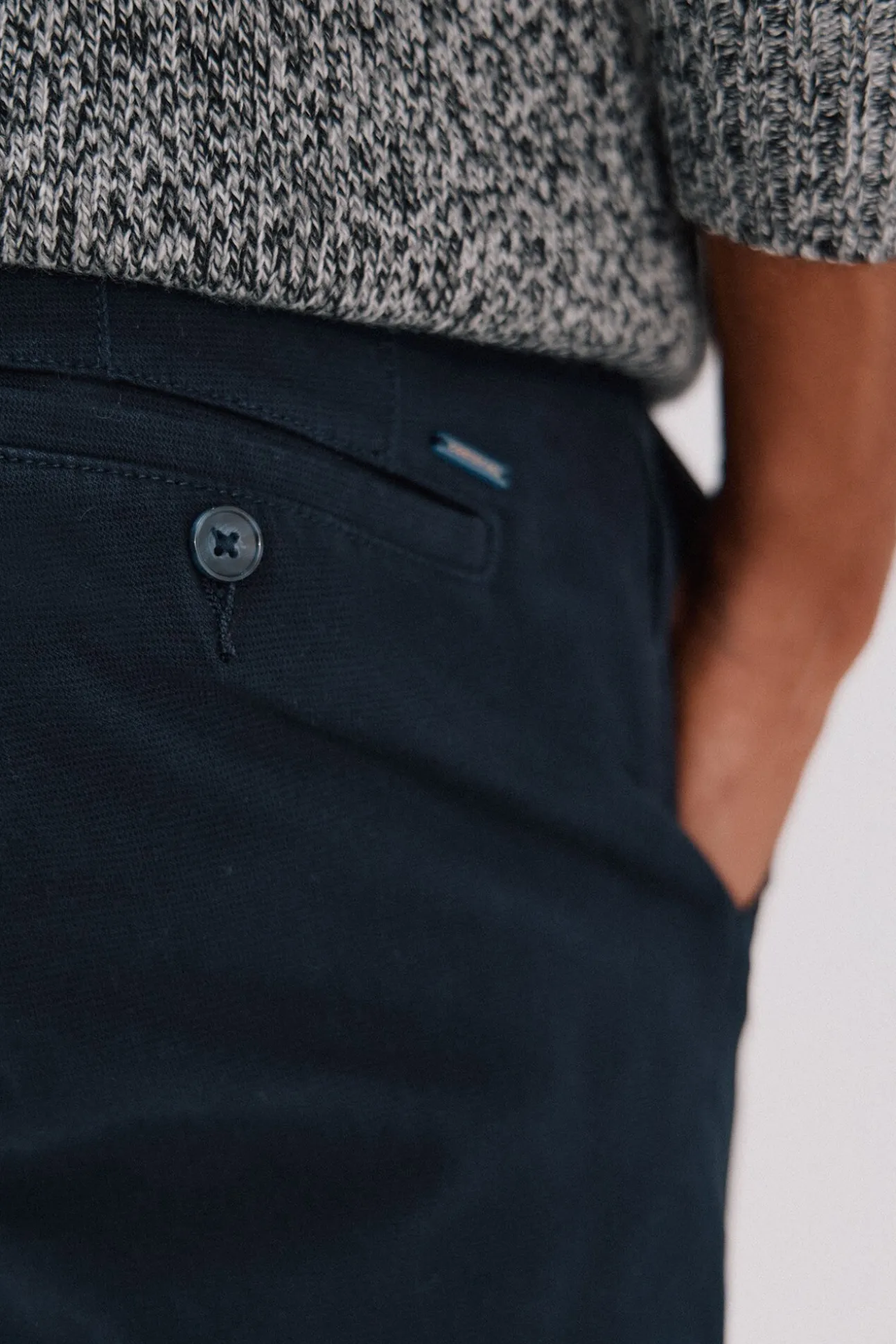 Pantalón chino print slim