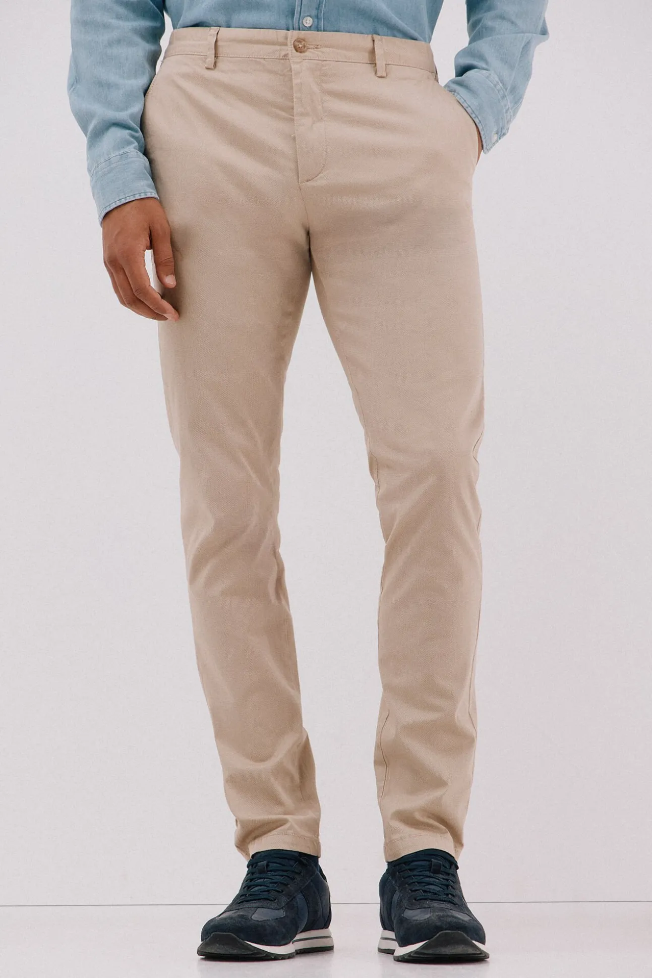 Pantalón chino print slim