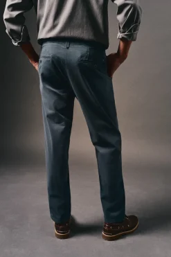 Pantalón chino slim