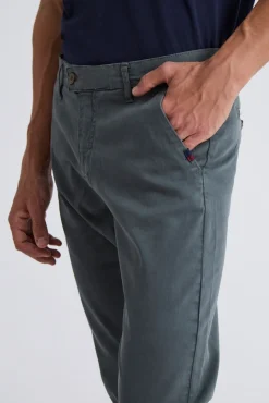 Pantalón Chino Slim