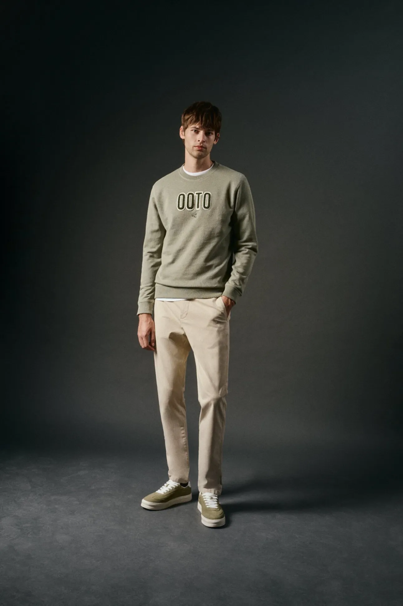 Pantalón chino slim