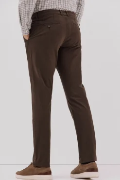 Pantalón chino slim fit