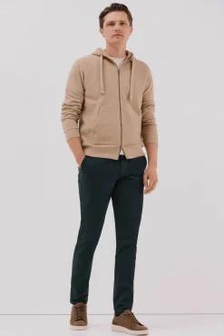 Pantalón chino slim fit