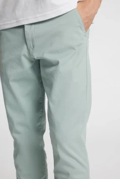 Pantalón chino Slim Fit confeccionado con algodón orgánico