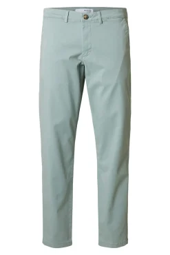 Pantalón chino Slim Fit confeccionado con algodón orgánico