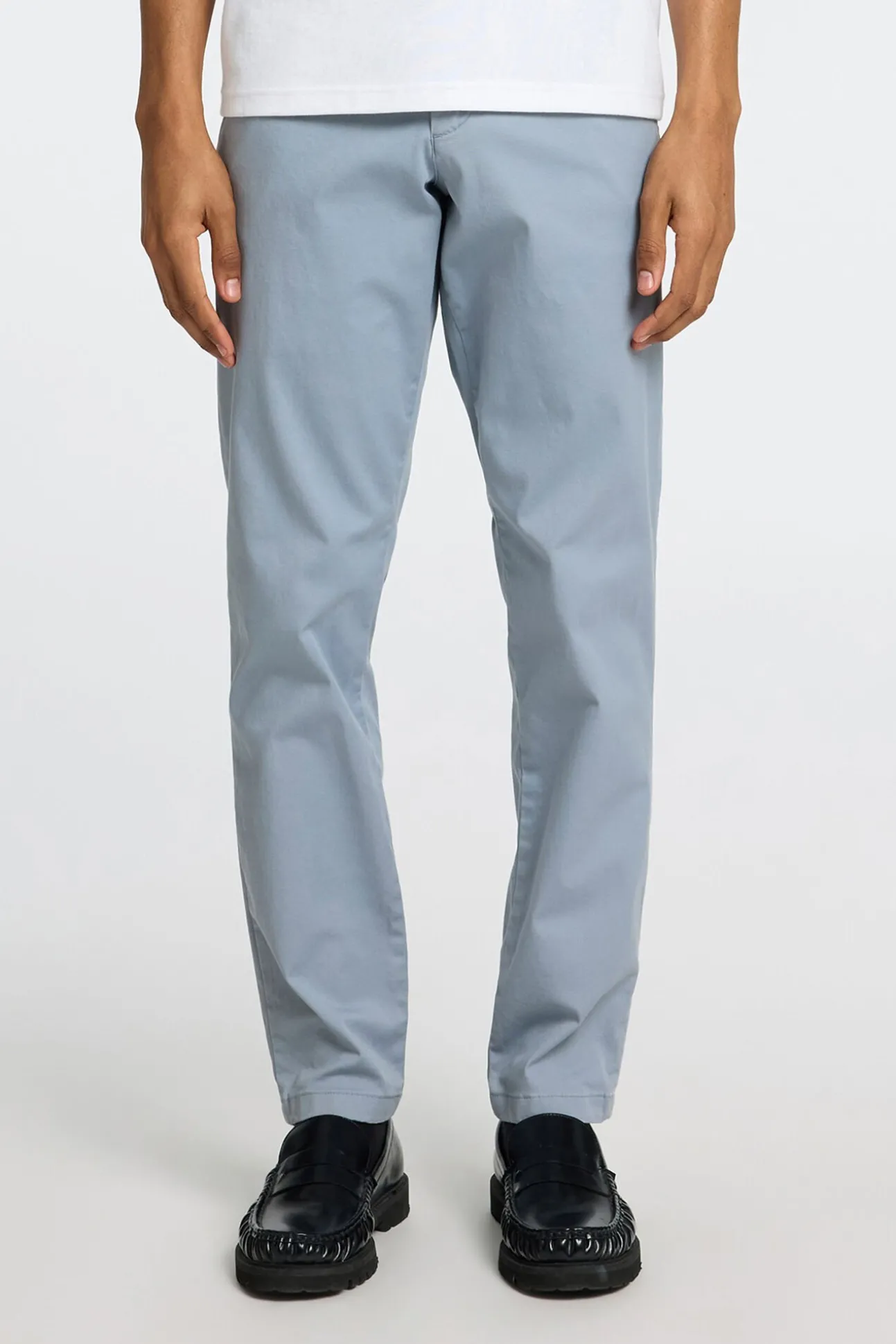 Pantalón chino Slim Fit confeccionado con algodón orgánico