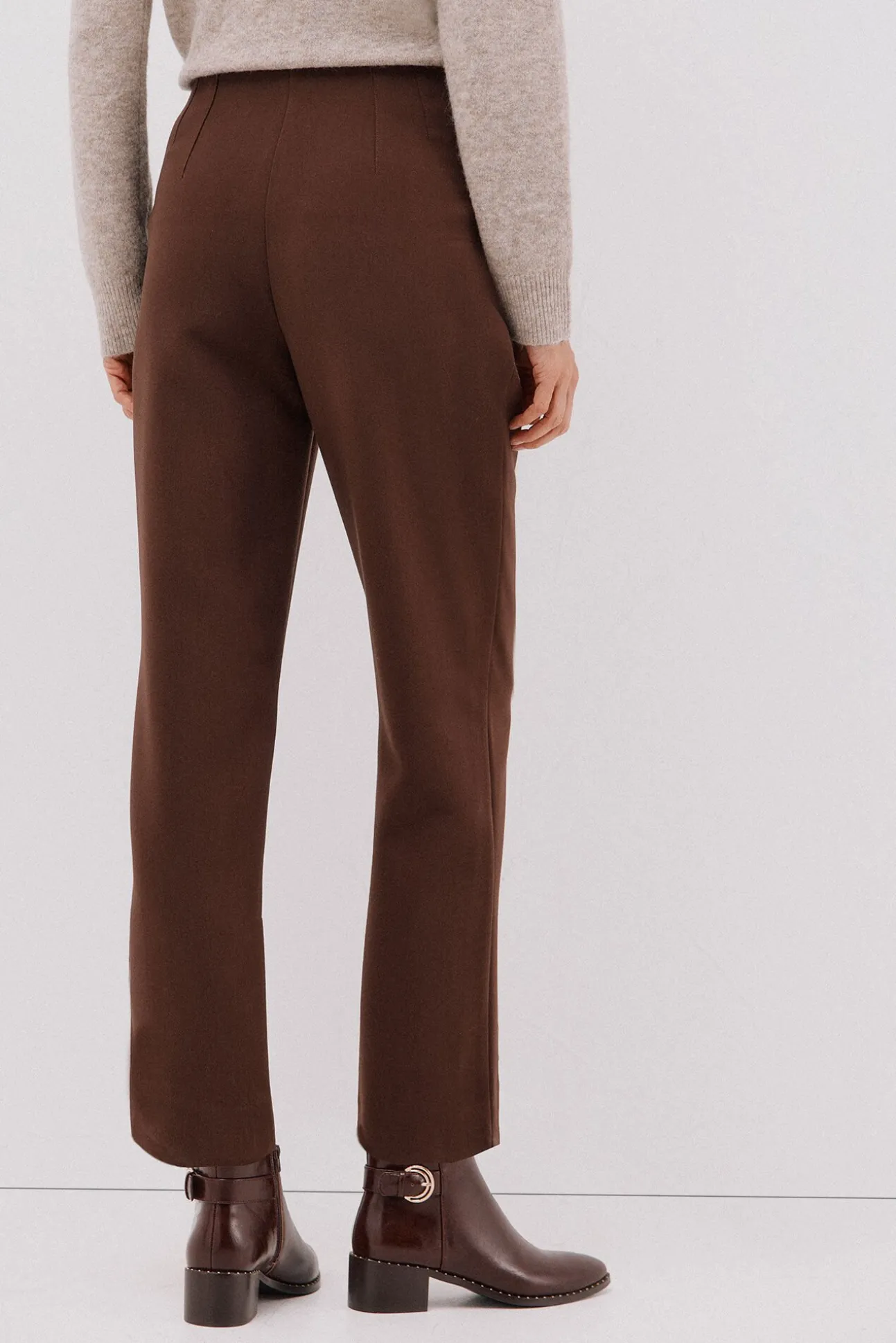 Pantalón cremalleras