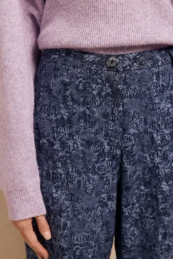 Pantalón de jaquard con pinzas